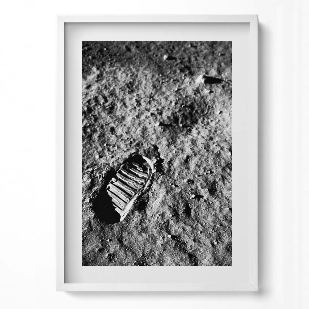 Tablou living cu rama modern Primul pas pe Lună Fotografie NASA