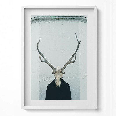 Tablou living cu rama modern Bărbat cu craniu de cerb