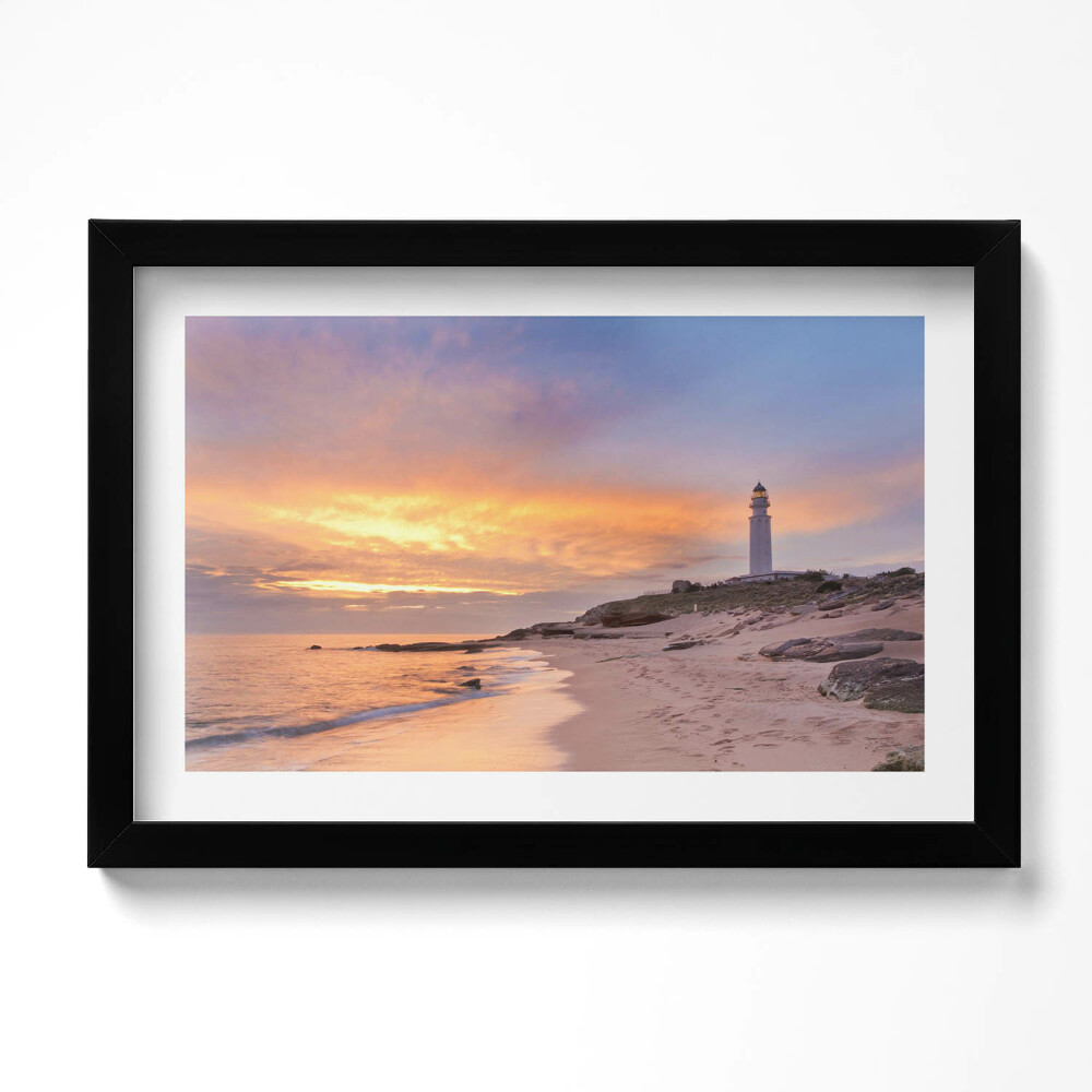 Tablou rama original Peisaj marin cu plajă și far