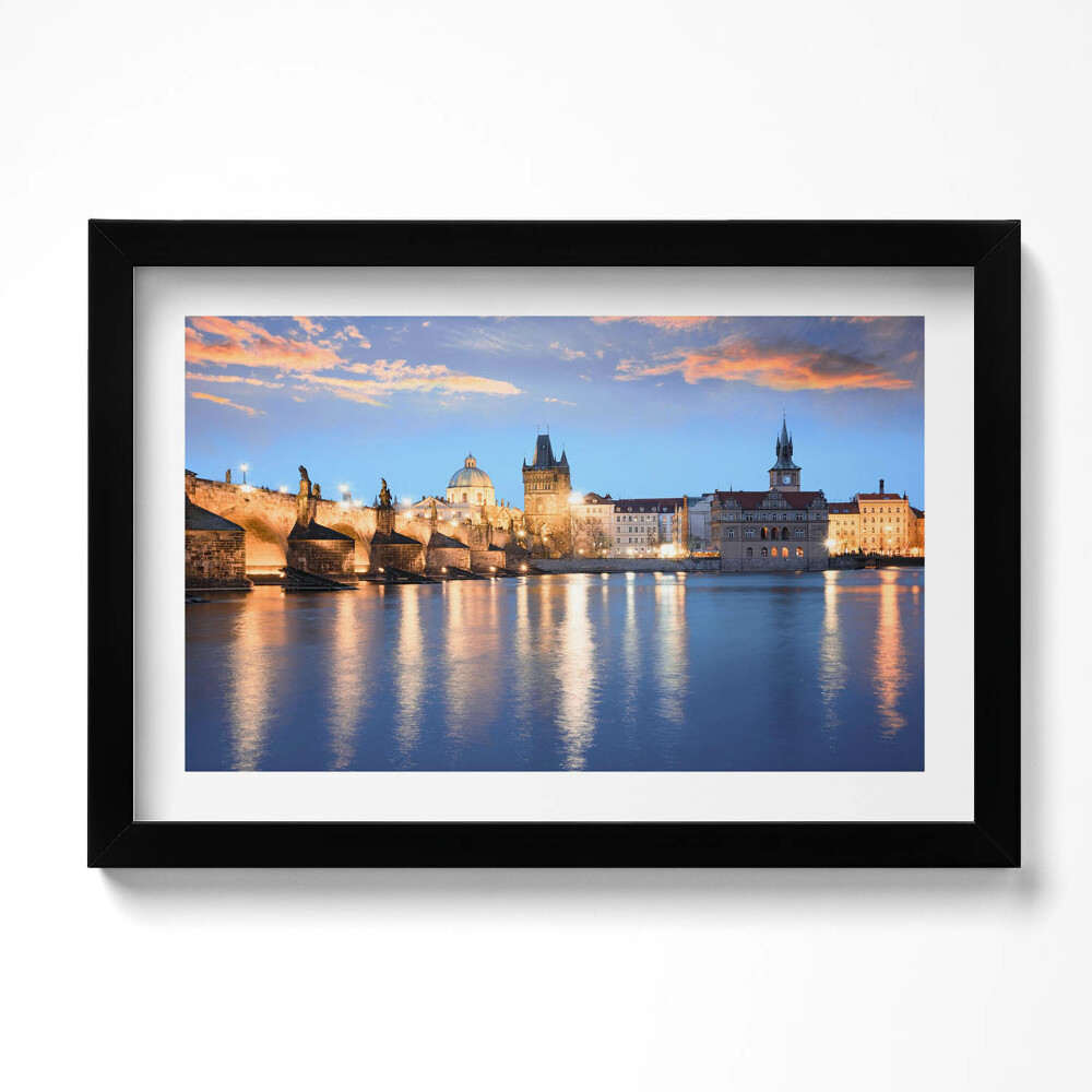 Tablou rama original Peisaj urban seara