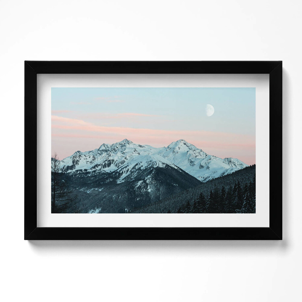 Tablou living cu rama original Lanțul muntos iarna