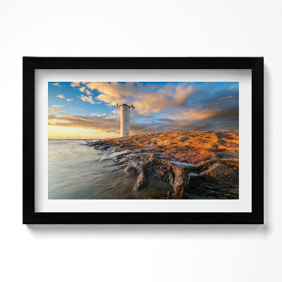 Tablou living cu rama original Farul de pe Marea Baltică