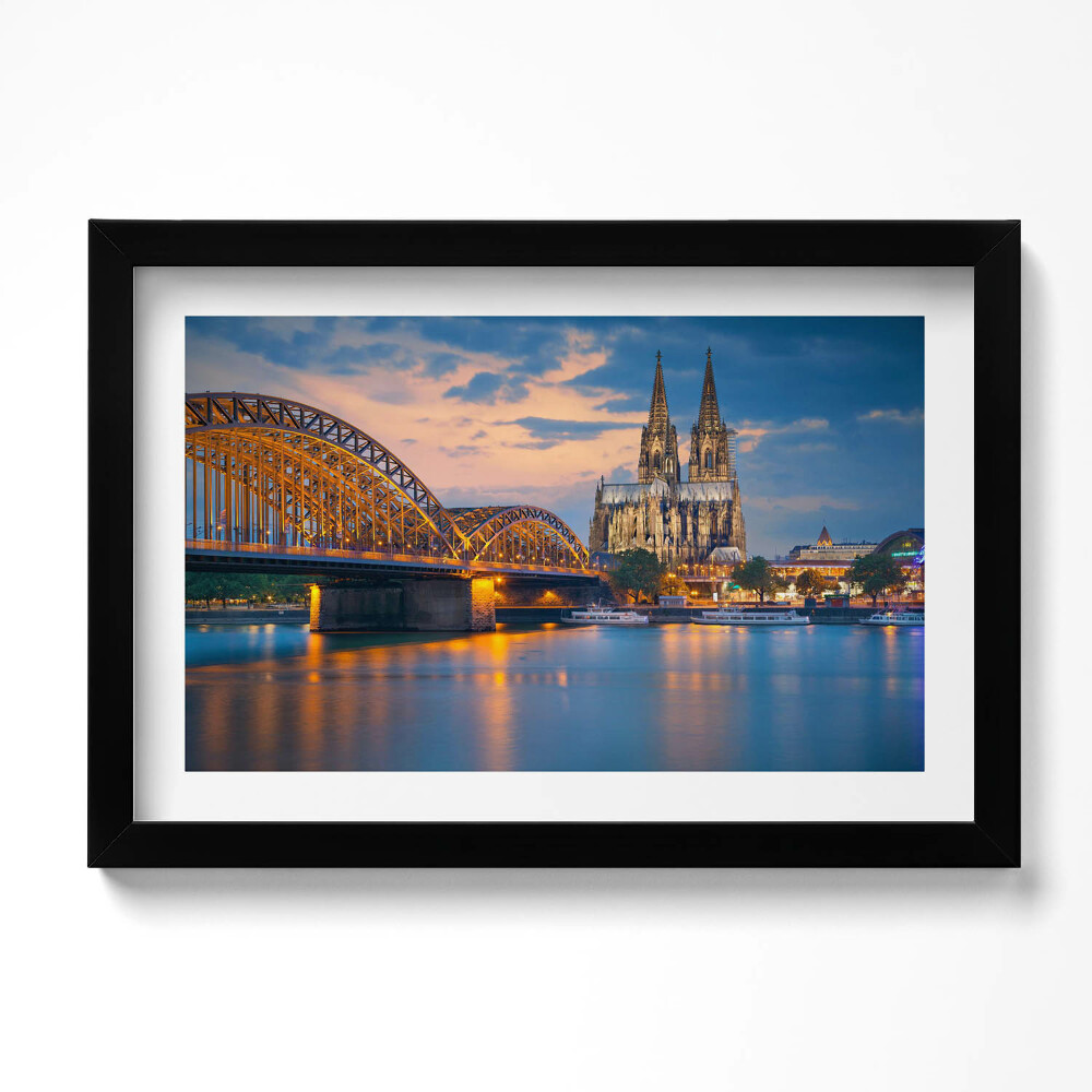 Tablou living cu rama original Vedere a primăriei