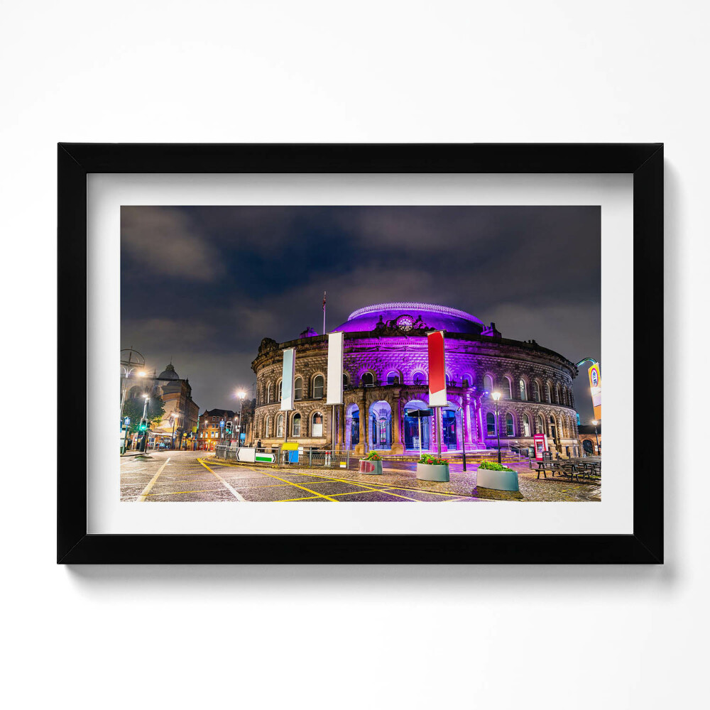 Tablou living cu rama original Bursa de cereale din Leeds, Anglia