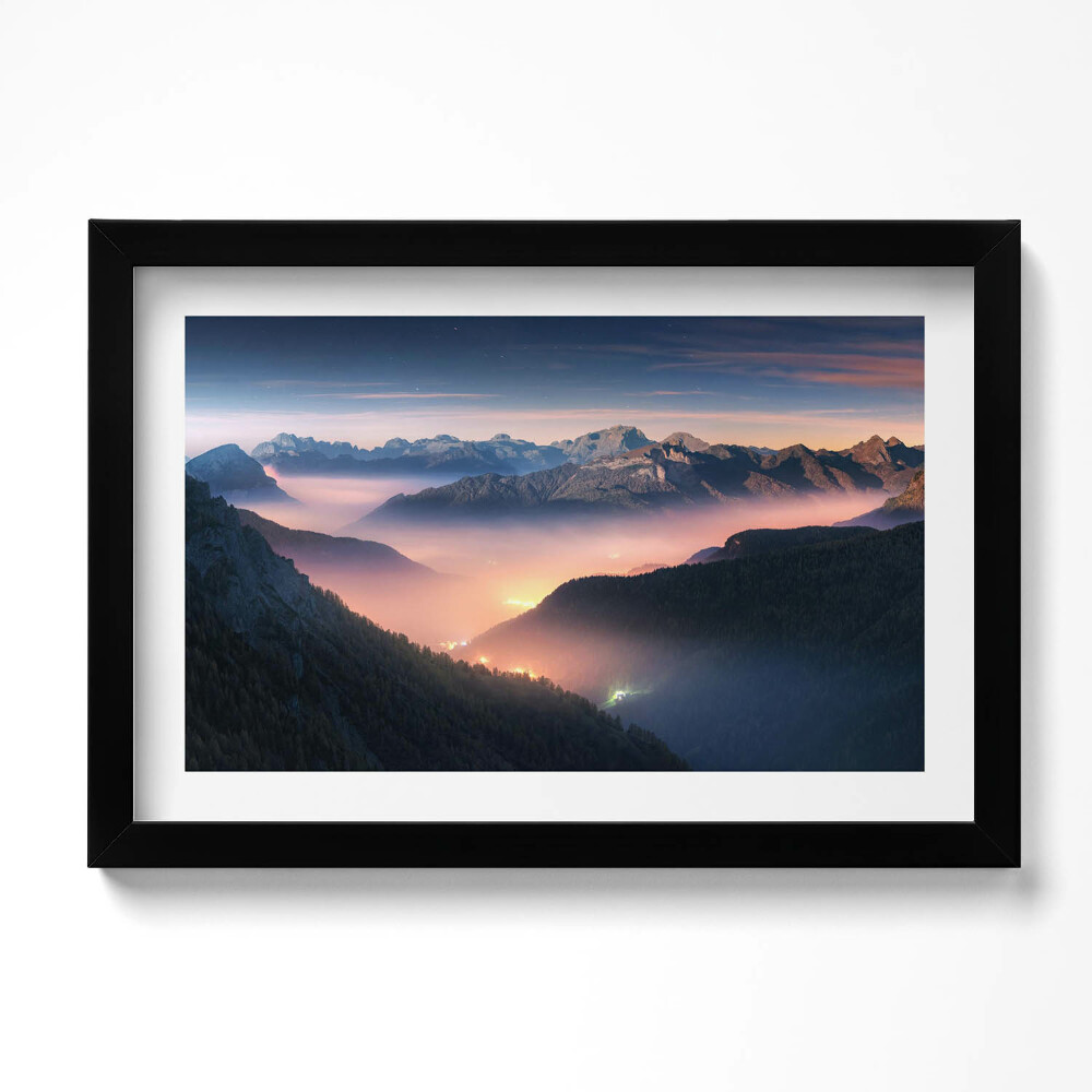 Tablou living cu rama original Peisaj de vârfuri de munte