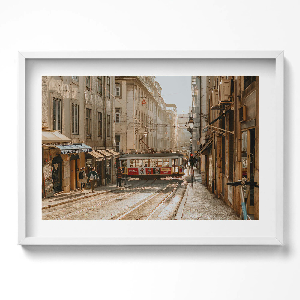 Tablou rama excepţional Vedere a Lisabonei și a tramvaiului