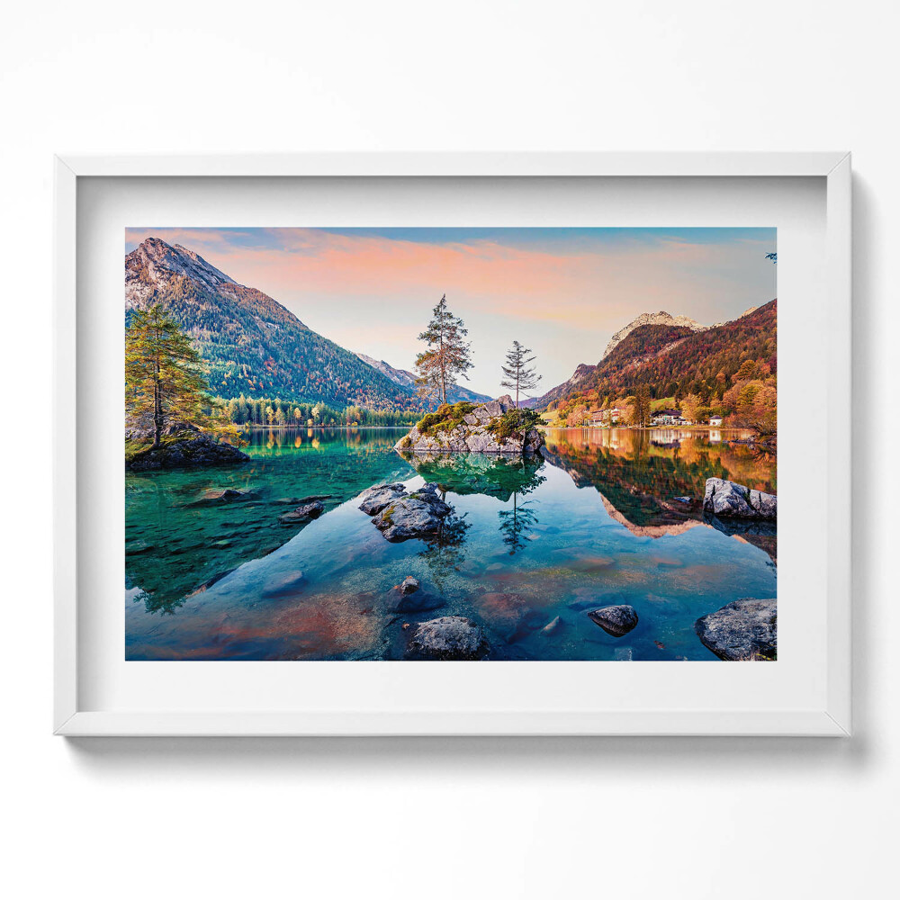 Tablou living cu rama excepţional Peisaj frumos al lacului de munte