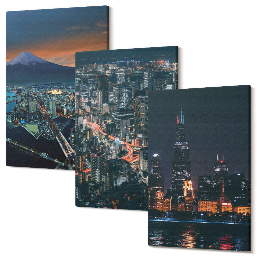 Set tablouri canvas triptic Vedere la munte a orașului noaptea cu zgârie-nori