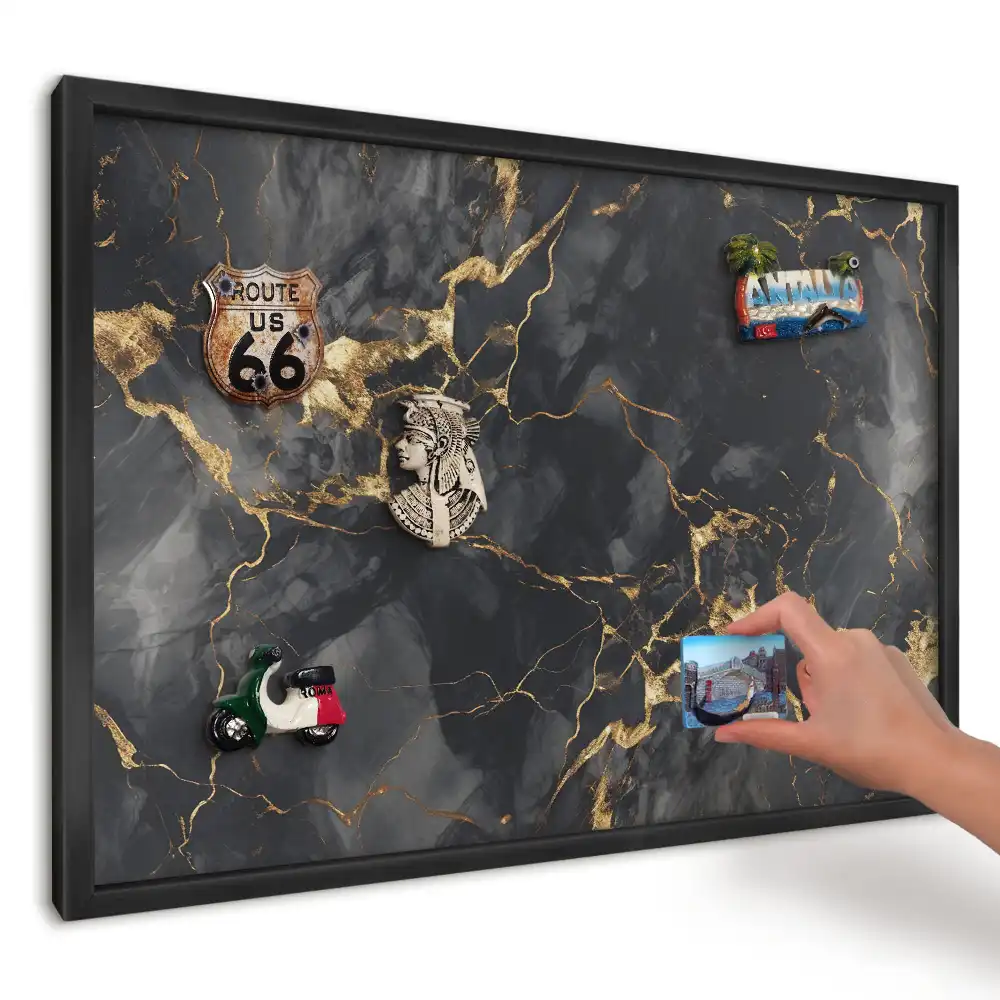 Panou magnetic pentru fotografii și suveniruri cu design abstract negru și auriu