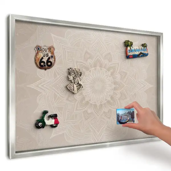 Panou magnetic înrămat cu model mandală bej