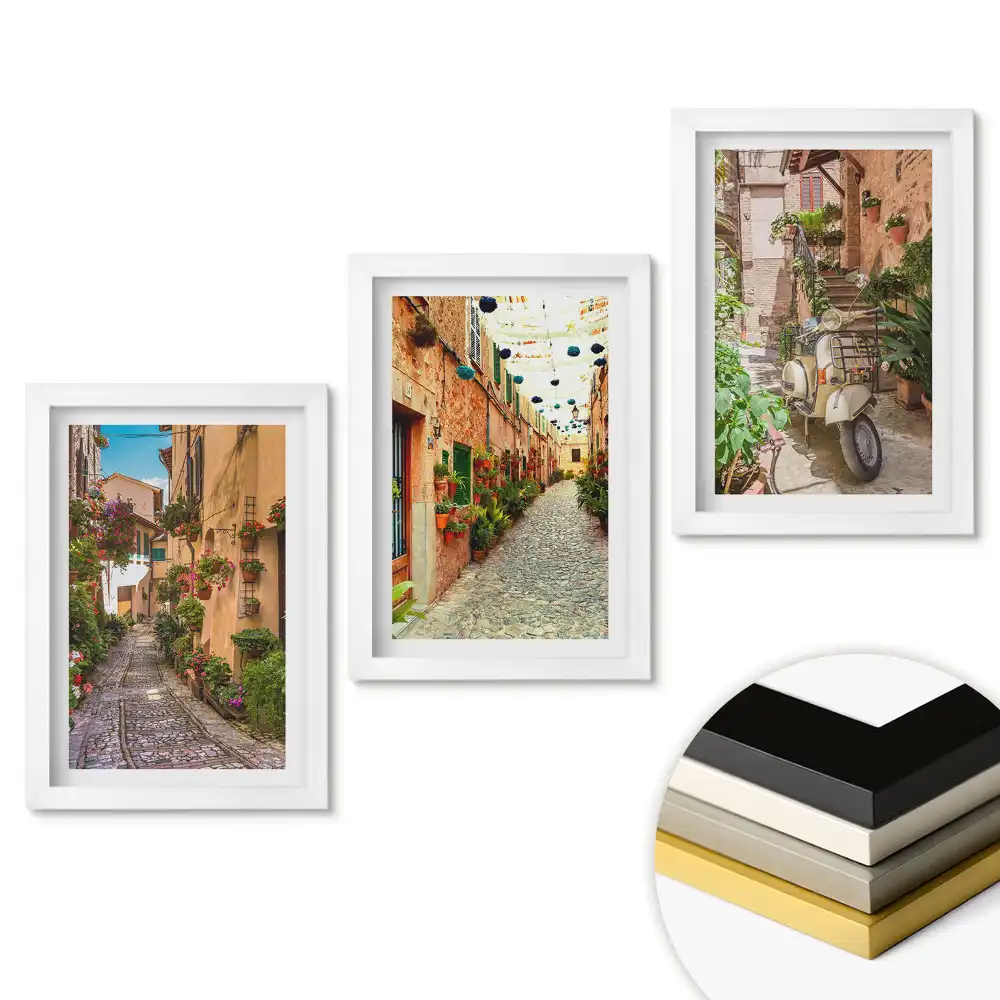 Set de tablouri pentru living Străzi fermecătoare pline de flori