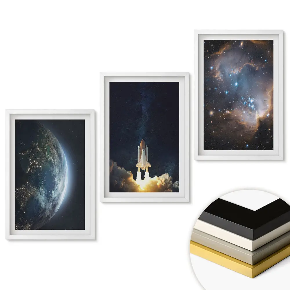 Set tablouri pentru living O călătorie spațială prin galaxii
