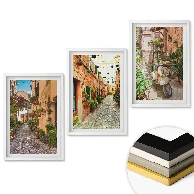 Set de 3 tablouri pentru living cu străzi fermecătoare pline de flori