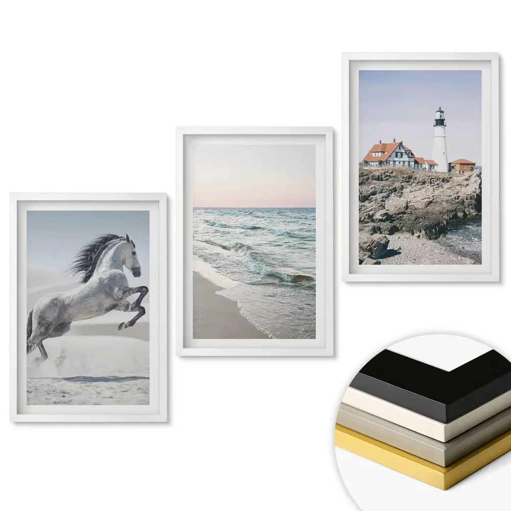 Set de tablouri pentru living cu cai, mare și far
