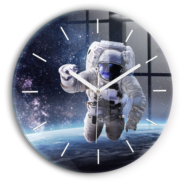 Ceas rotund de perete din sticlă unic Astronautul deasupra Pământului